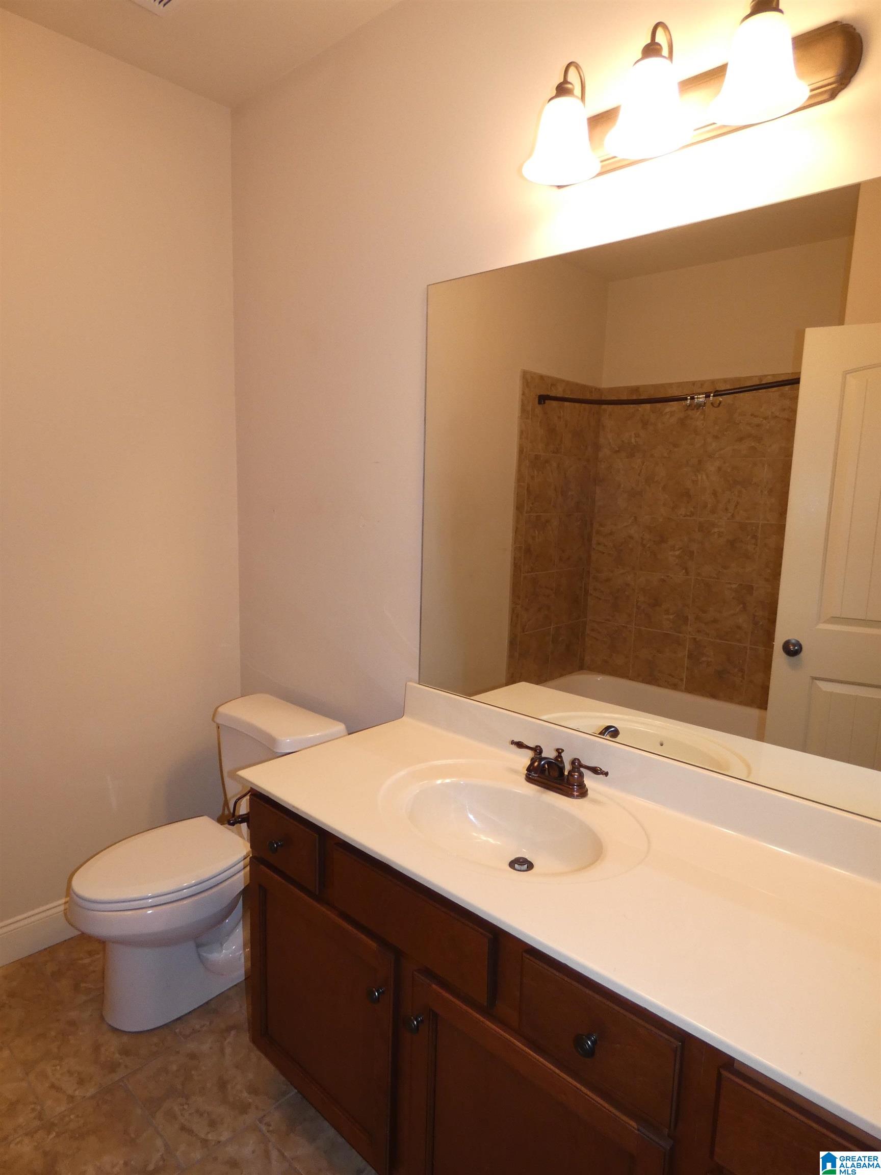 121 Riverhaven Place, Unit 121 Hoover, AL 35216 - Photo 9 of 19