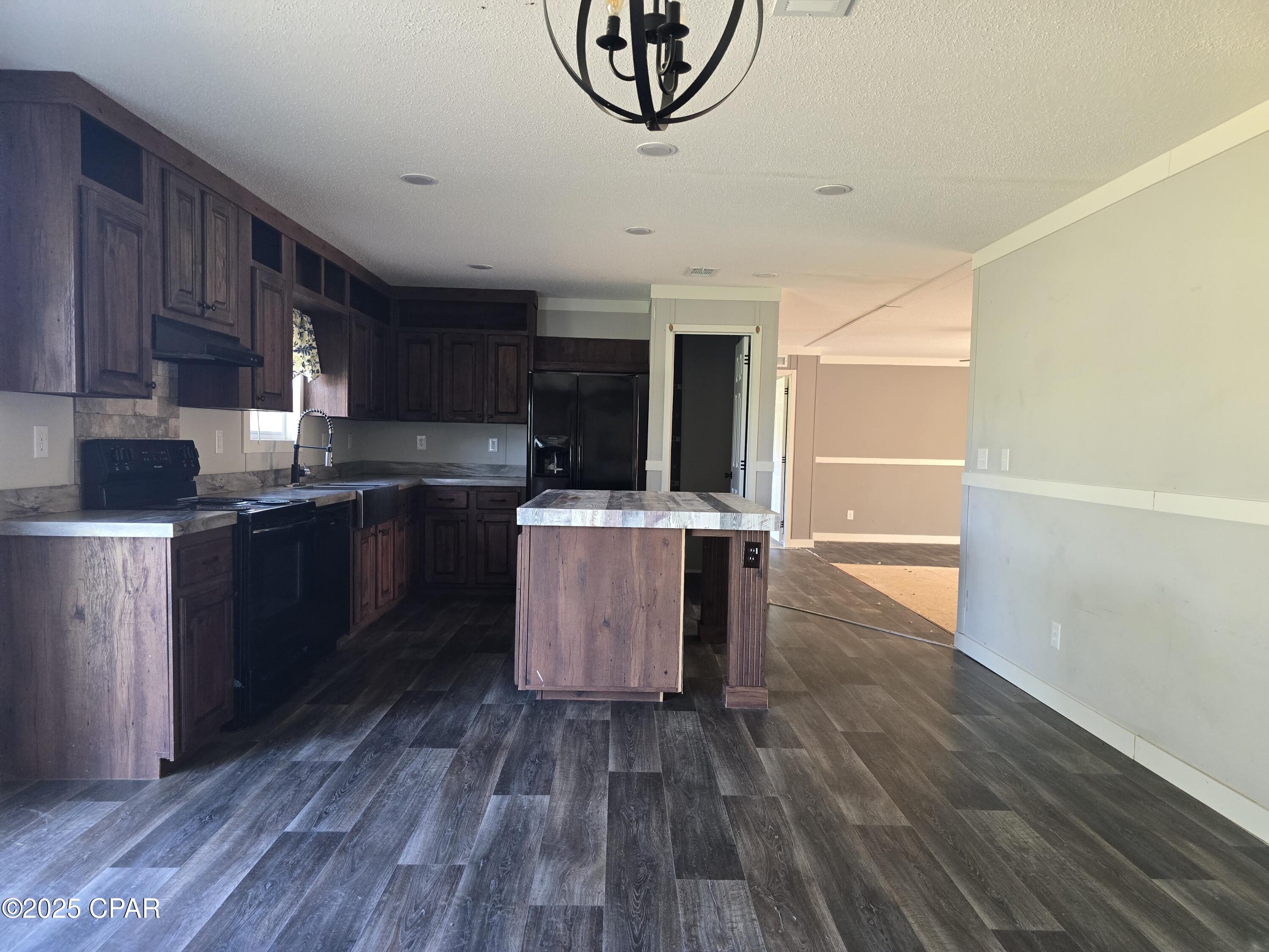 2187 High Road Marianna, FL 32448 - Photo 11 of 42