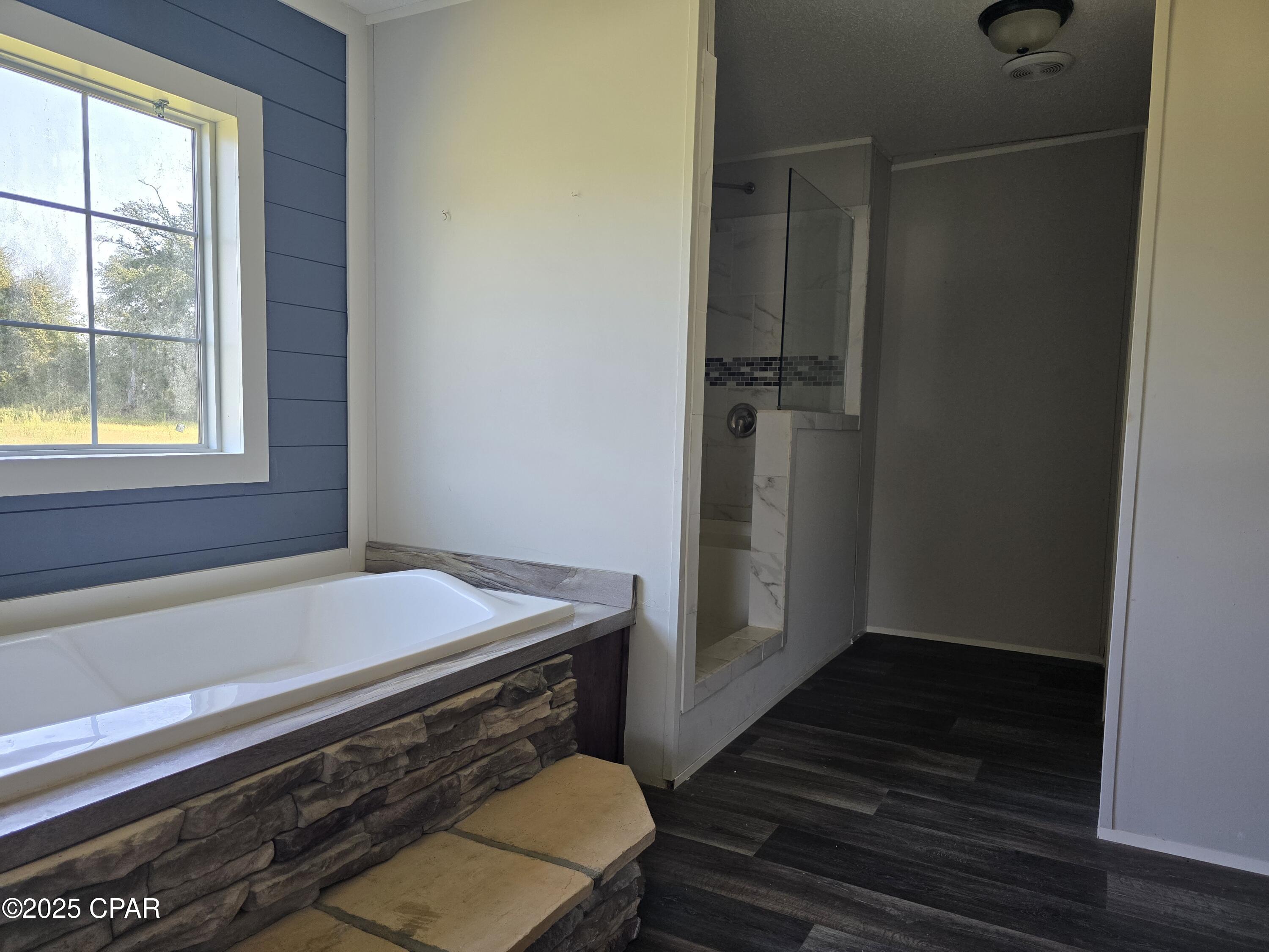 2187 High Road Marianna, FL 32448 - Photo 16 of 42