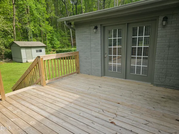 $400,000 | 202 Crest Road, Cary, NC 27513