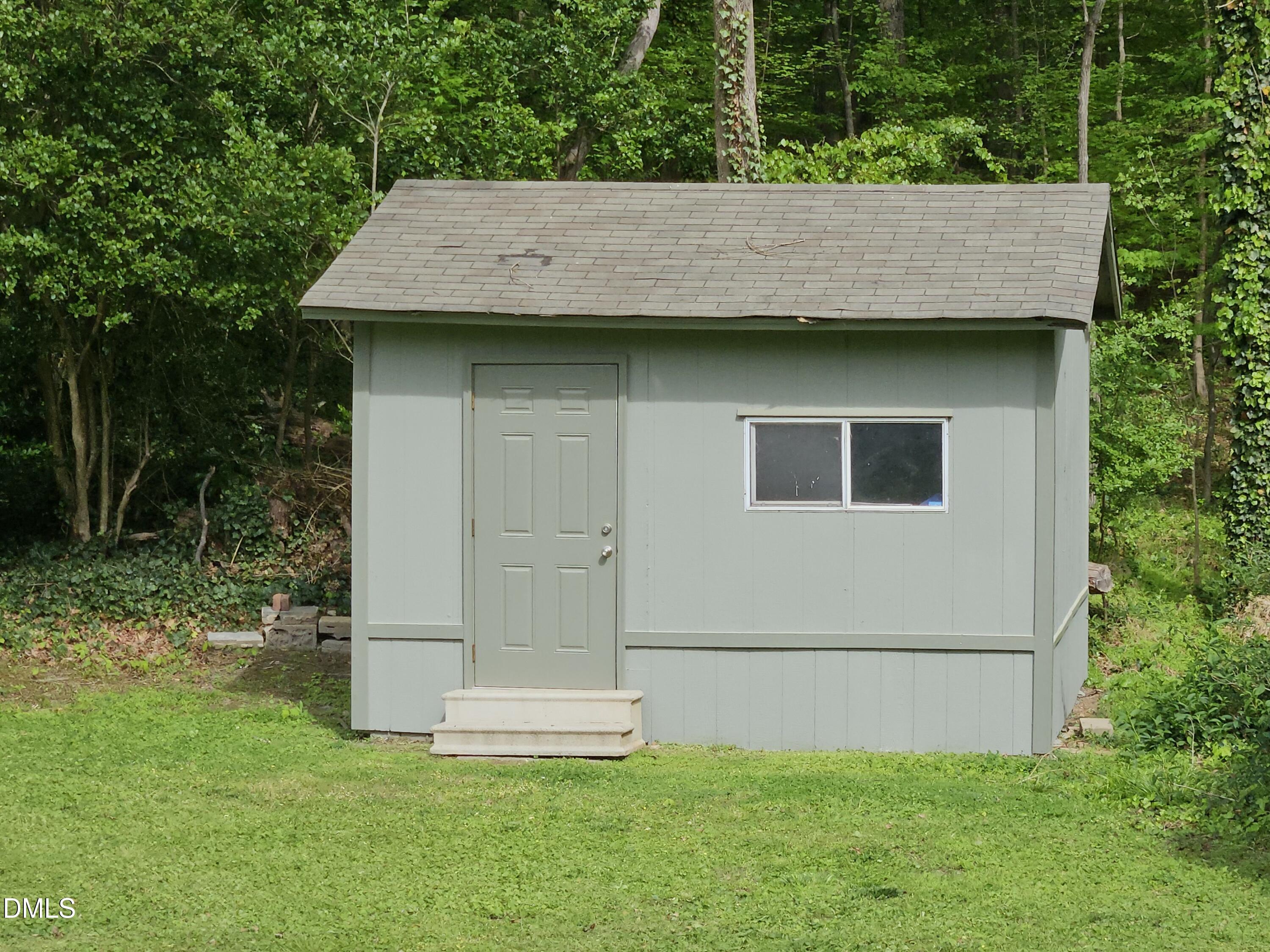 202 Crest Road Cary, NC 27513 - Photo 22 of 31 20260407_154708