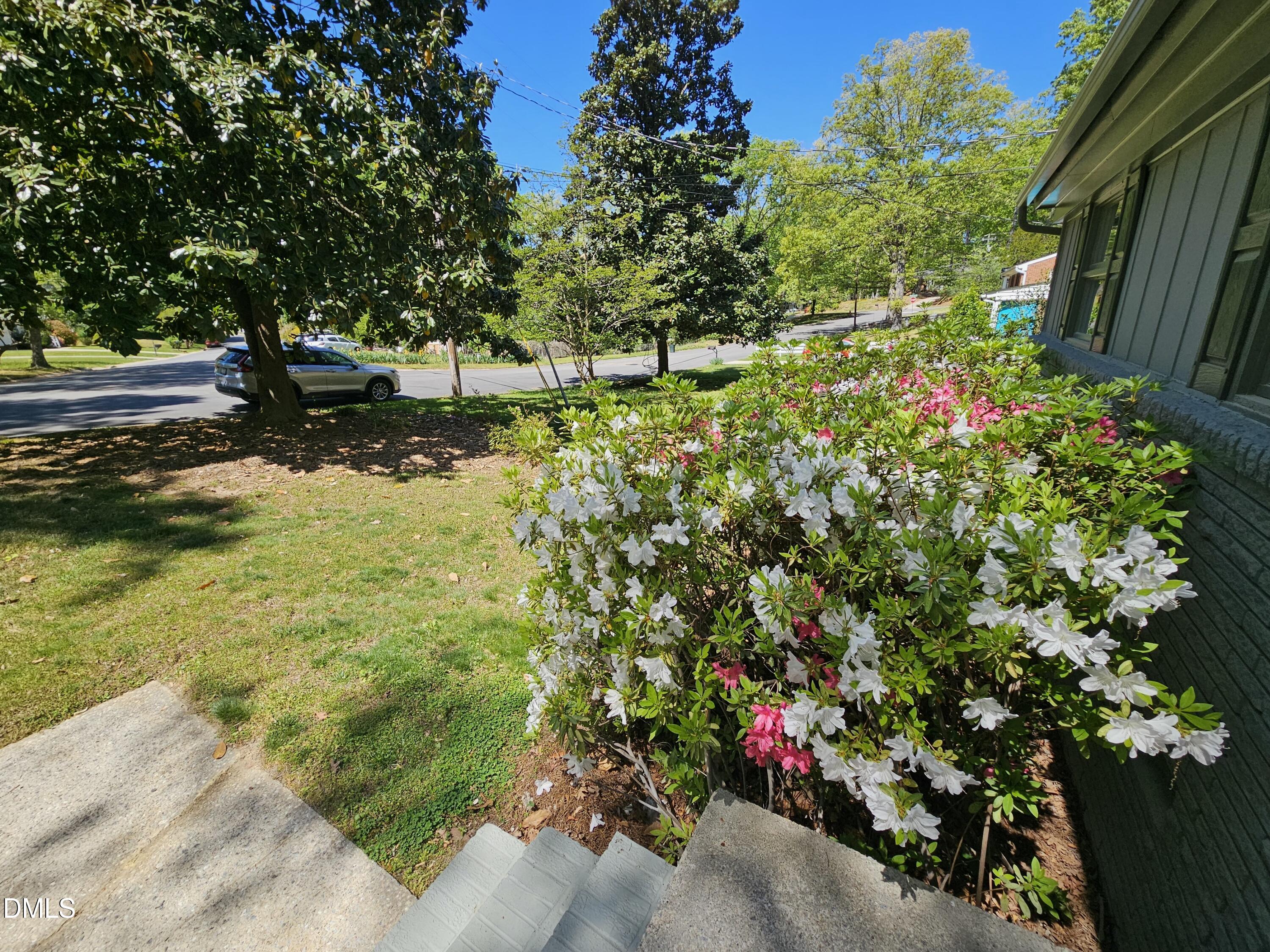 202 Crest Road Cary, NC 27513 - Photo 25 of 31 20260410_133307