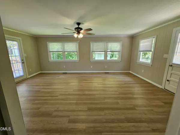 $400,000 | 202 Crest Road, Cary, NC 27513