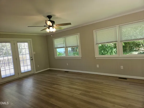 $400,000 | 202 Crest Road, Cary, NC 27513
