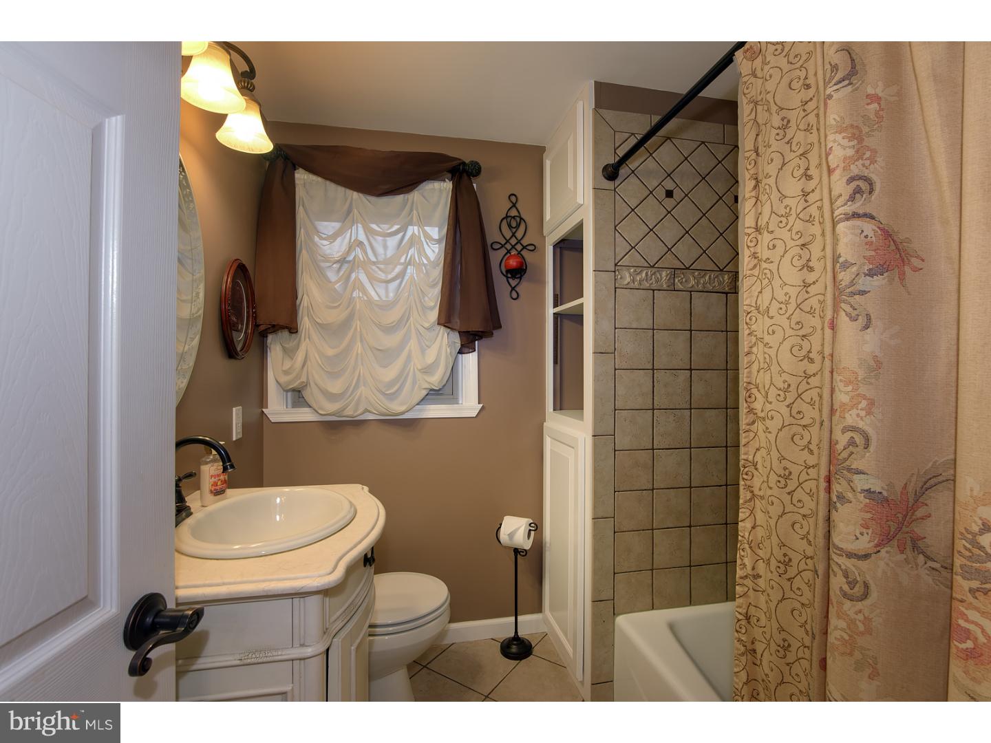 242 Gleaves Road Springfield, PA 19064 - Photo 14 of 23