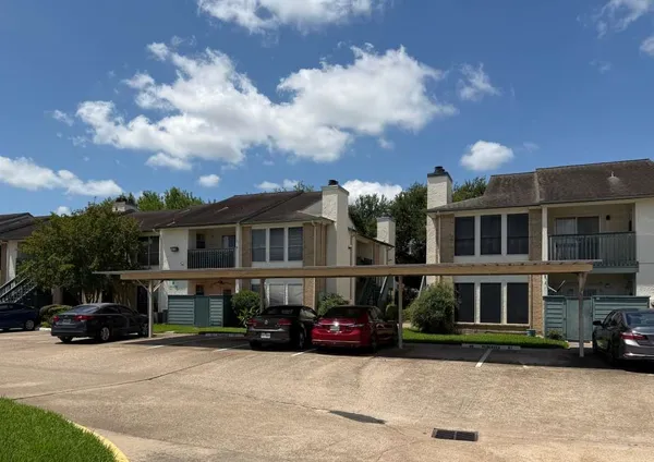 $109,999 | 250 El Dorado Boulevard, Unit 190, Webster, TX 77598
