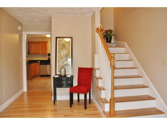 54 Sherburne Road Pelham, NH 03076 - Photo 3 of 13 Gallery Image 3