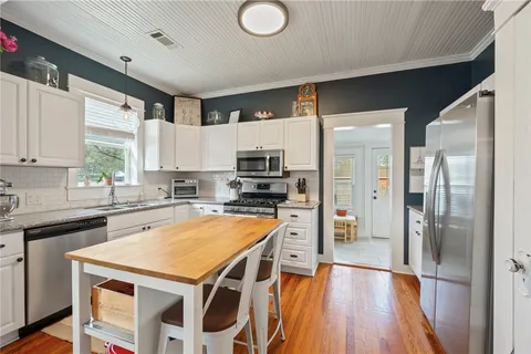 $300,000 | 1004 East 27th Street, Bryan, TX 77803