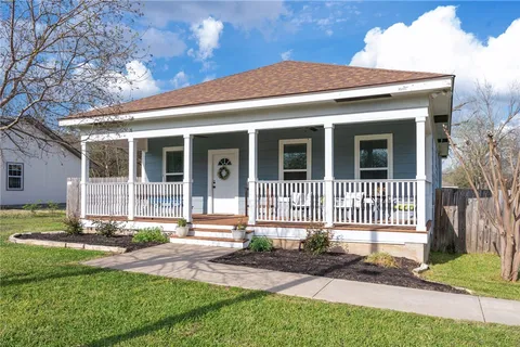 $300,000 | 1004 East 27th Street, Bryan, TX 77803