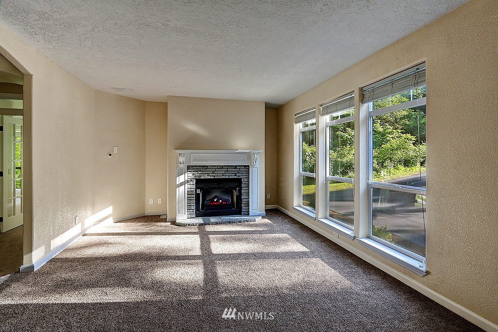 1404 Eagle Ridge Road Oak Harbor, WA 98277 - Photo 12 of 19 Gallery Image 12