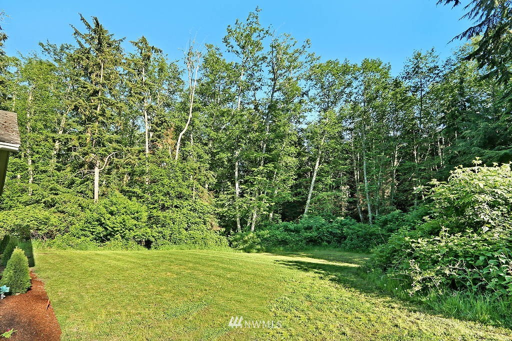 1404 Eagle Ridge Road Oak Harbor, WA 98277 - Photo 10 of 19 Gallery Image 10