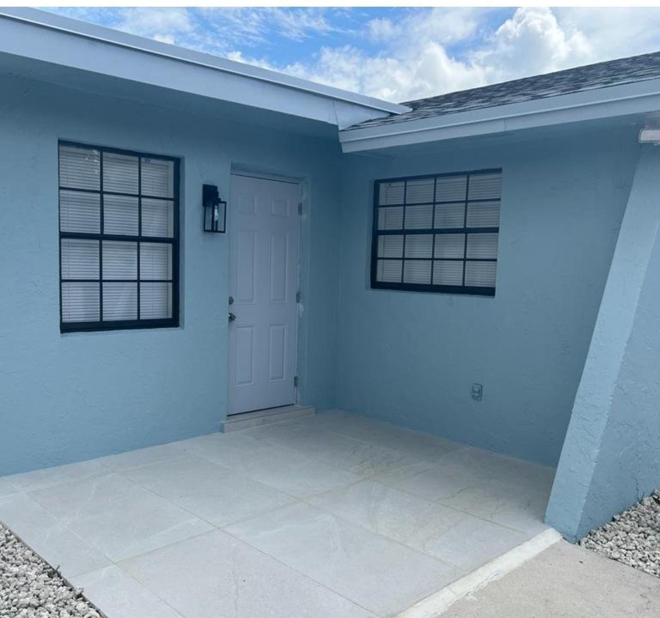 4791 Elmhurst Road, Unit A West Palm Beach, FL 33417 - Photo 2 of 8