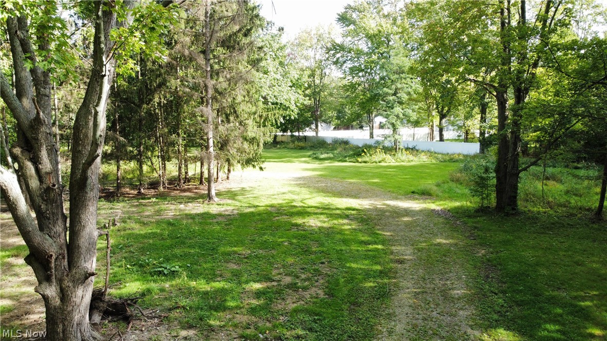 9547 Johnnycake Ridge Road Mentor, OH 44060 - Photo 15 of 23 Gallery Image 15