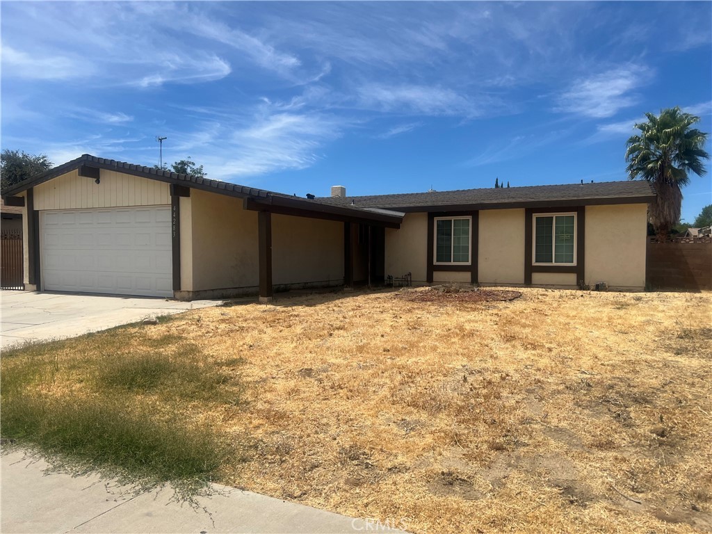 44283 Raysack Avenue Lancaster, CA 93535 - Photo 1 of 8 Gallery Image 1