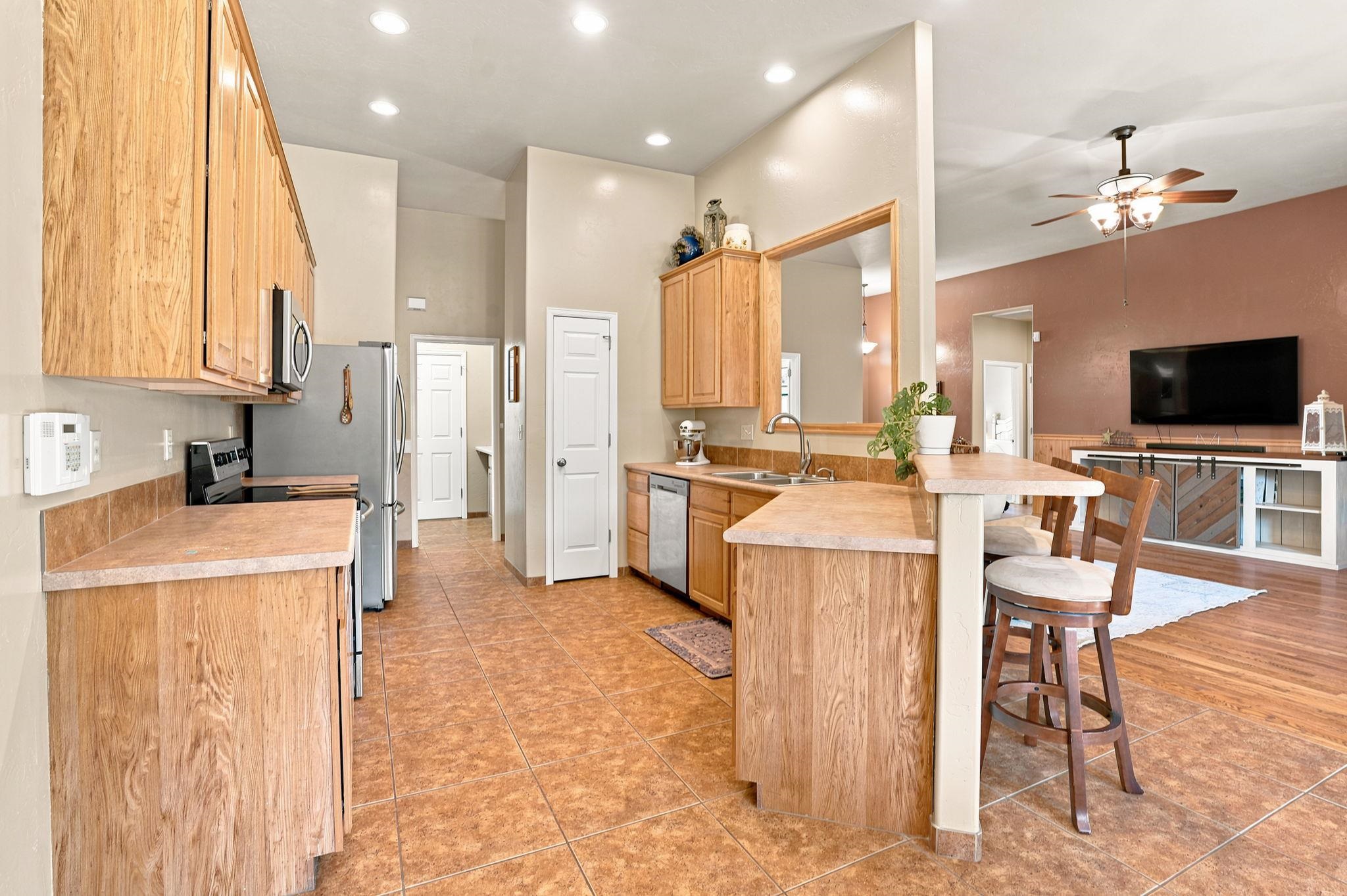 352 Belden Court Fruita, CO 81521 - Photo 12 of 36
