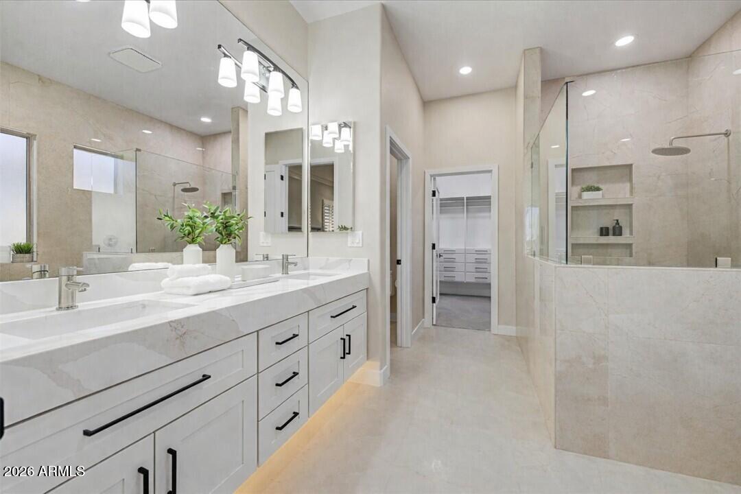 12170 West Eagle Ridge Lane Peoria, AZ 85383 - Photo 12 of 35 Primary Bathroom