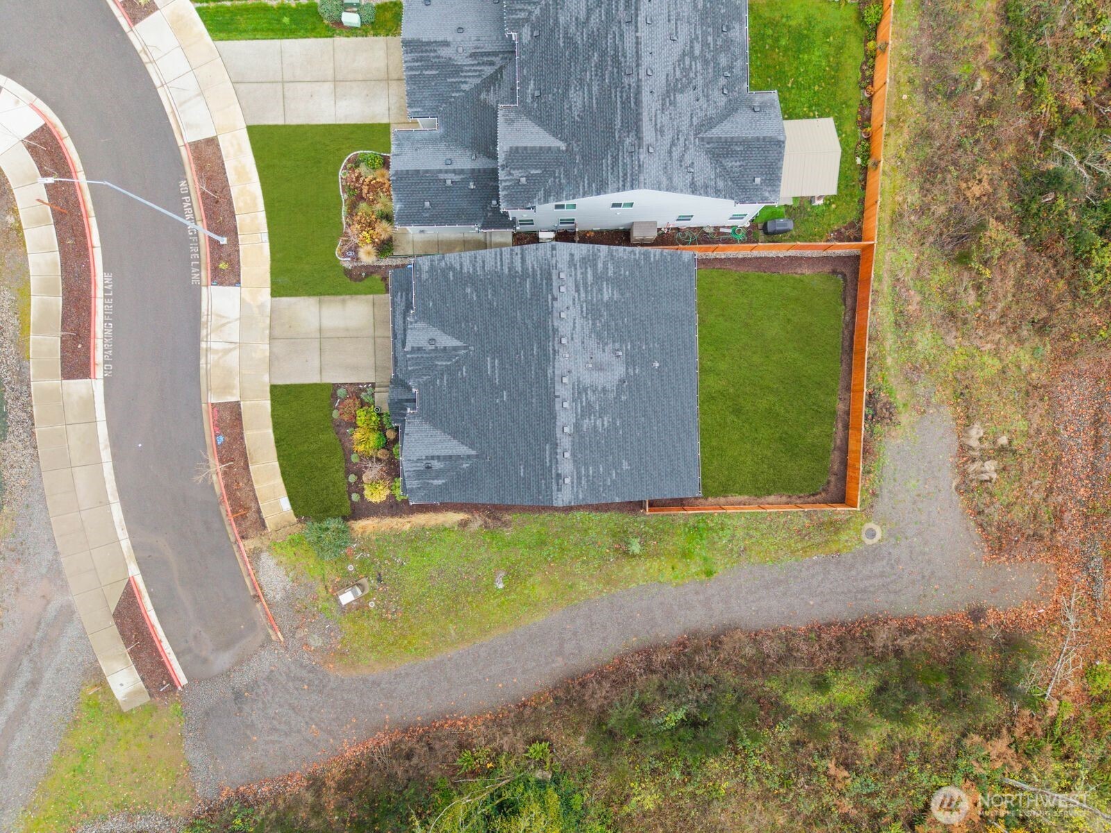 1214 Baker Hts Loop Bremerton, WA 98312 - Photo 34 of 38 a view of outdoor space and yard