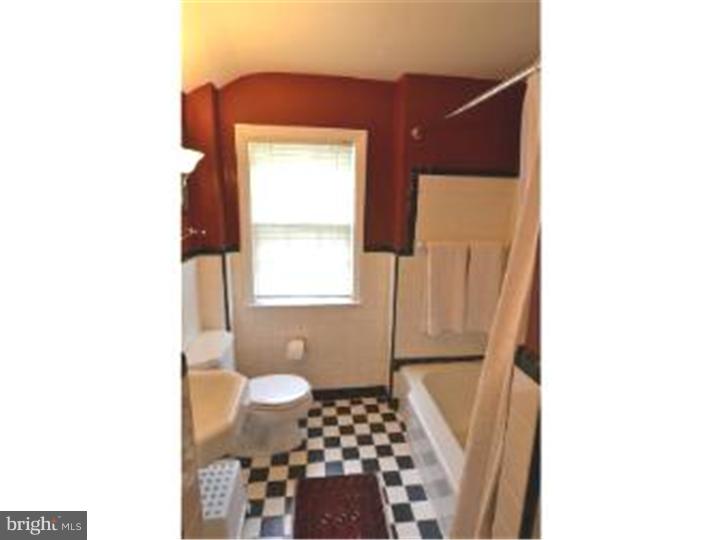 714 Harvard Road Bala Cynwyd, PA 19004 - Photo 19 of 24 Bathroom