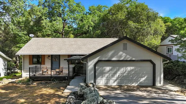 $400,000 | 17742 Silver Pine Drive, Penn Valley, CA 95946