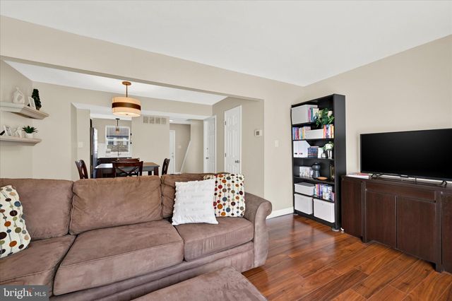 $240,000 | 6 Painters Place, Unit 6, Owings Mills, MD 21117