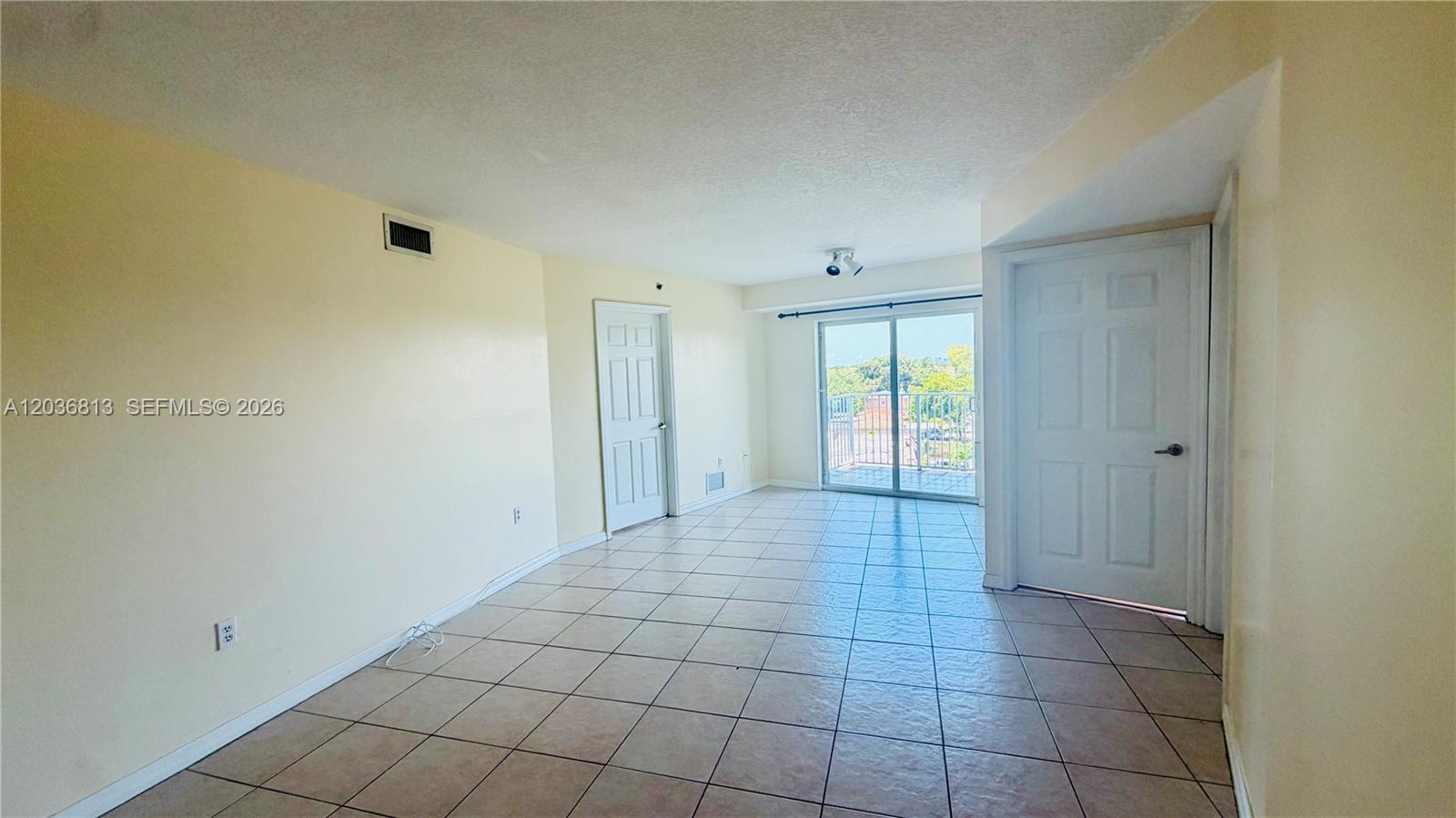 2415 Northwest 16th St Road, Unit 6031 Miami, FL 33125 - Photo 22 of 27