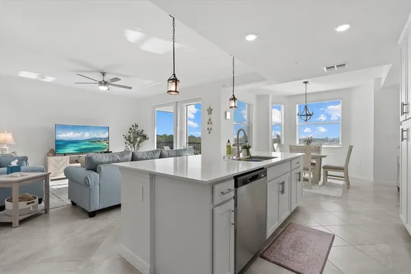 $5,000 | 17570 Opal Sand Drive, Unit 302, Venice, FL 34293