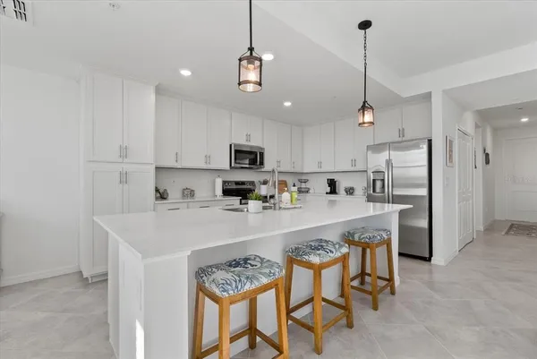 $5,000 | 17570 Opal Sand Drive, Unit 302, Venice, FL 34293