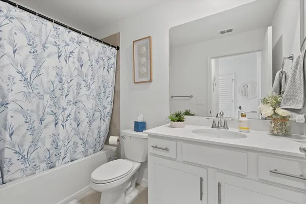 $5,000 | 17570 Opal Sand Drive, Unit 302, Venice, FL 34293