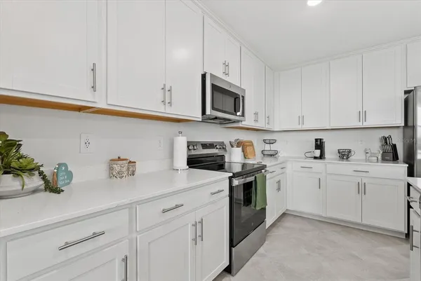 $5,000 | 17570 Opal Sand Drive, Unit 302, Venice, FL 34293
