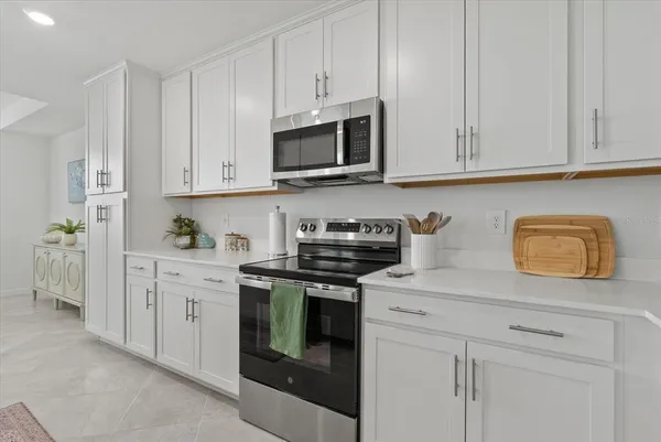 $5,000 | 17570 Opal Sand Drive, Unit 302, Venice, FL 34293