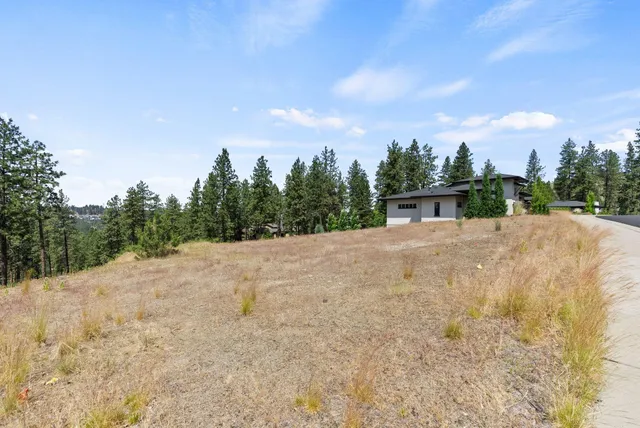 $520,000 | 6412 Verona Lane, Spokane, WA 99223