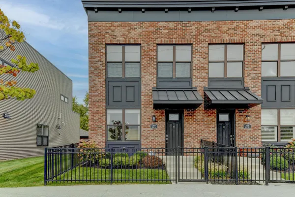 $345,000 | 360 North Indiana Avenue, Crown Point, IN 46307