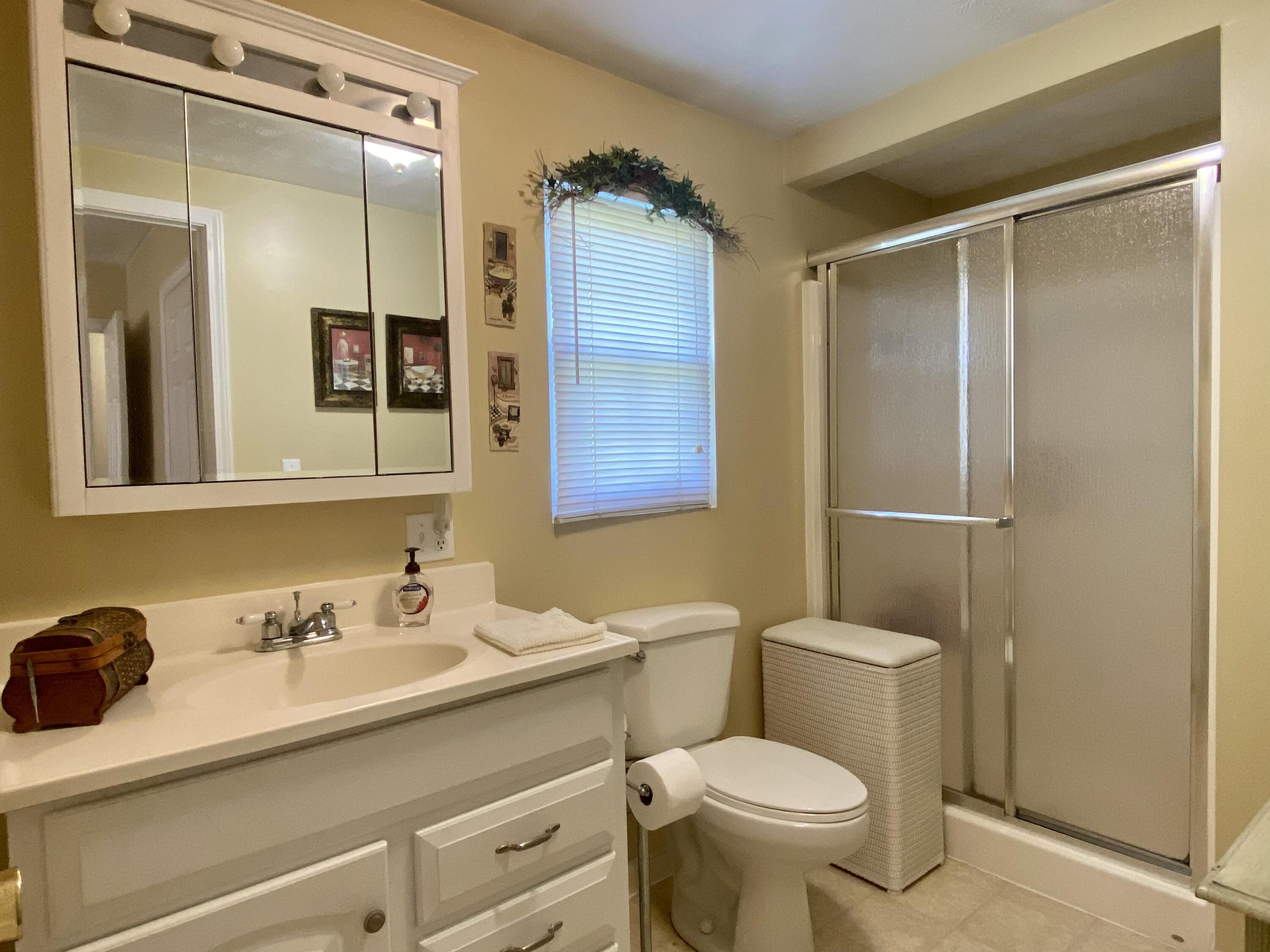 10848 Mountain Road Luttrell, TN 37779 - Photo 35 of 39 MASTER BATH