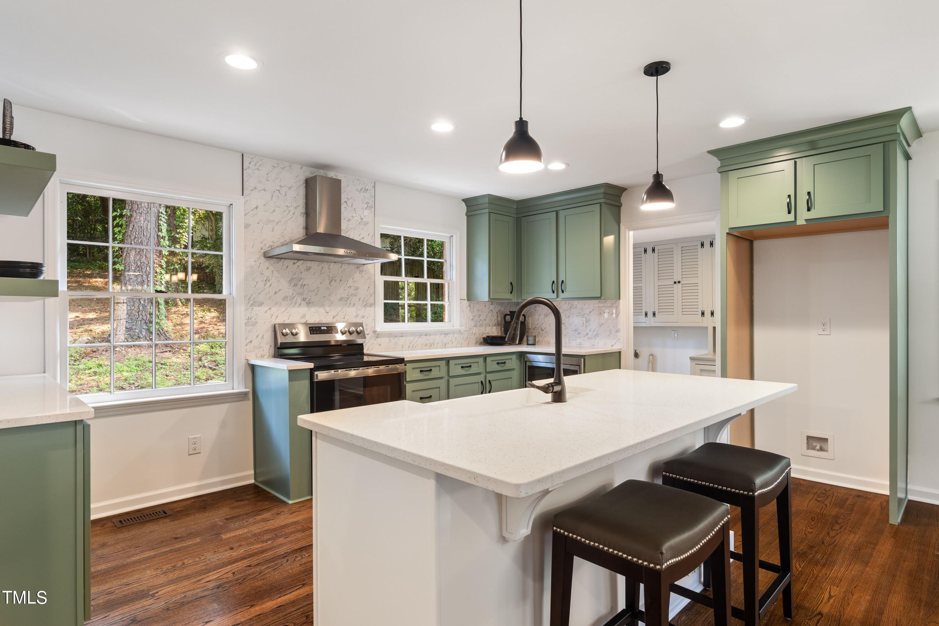 3512 Swift Drive Raleigh, NC 27606 - Photo 18 of 35 Kitchen 02