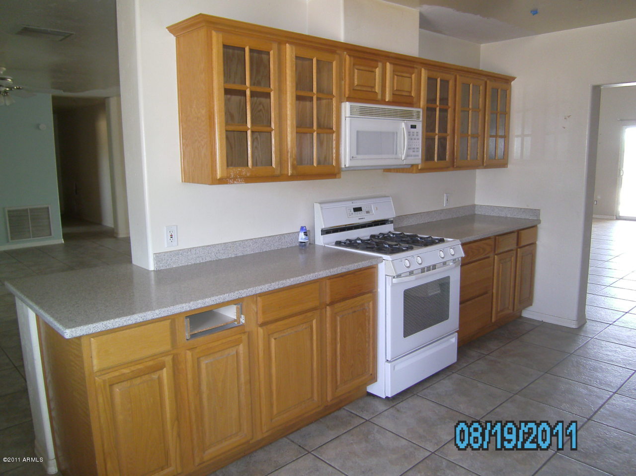 4111 East Phelps Road Phoenix, AZ 85032 - Photo 14 of 32 Kitchen
