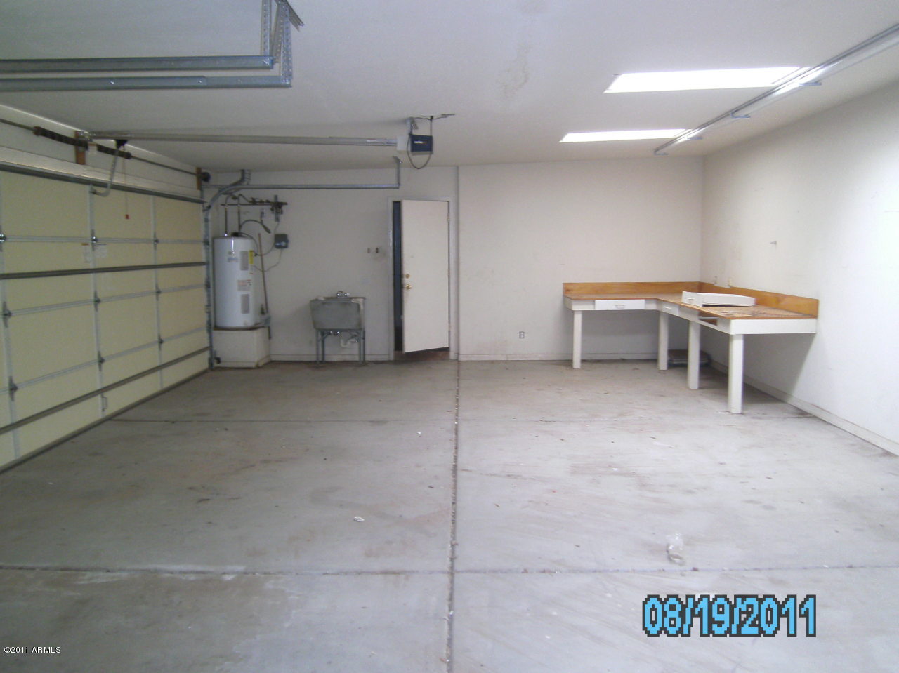 4111 East Phelps Road Phoenix, AZ 85032 - Photo 27 of 32 Garage
