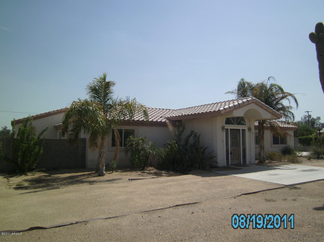 4111 East Phelps Road Phoenix, AZ 85032 - Photo 3 of 32 Front