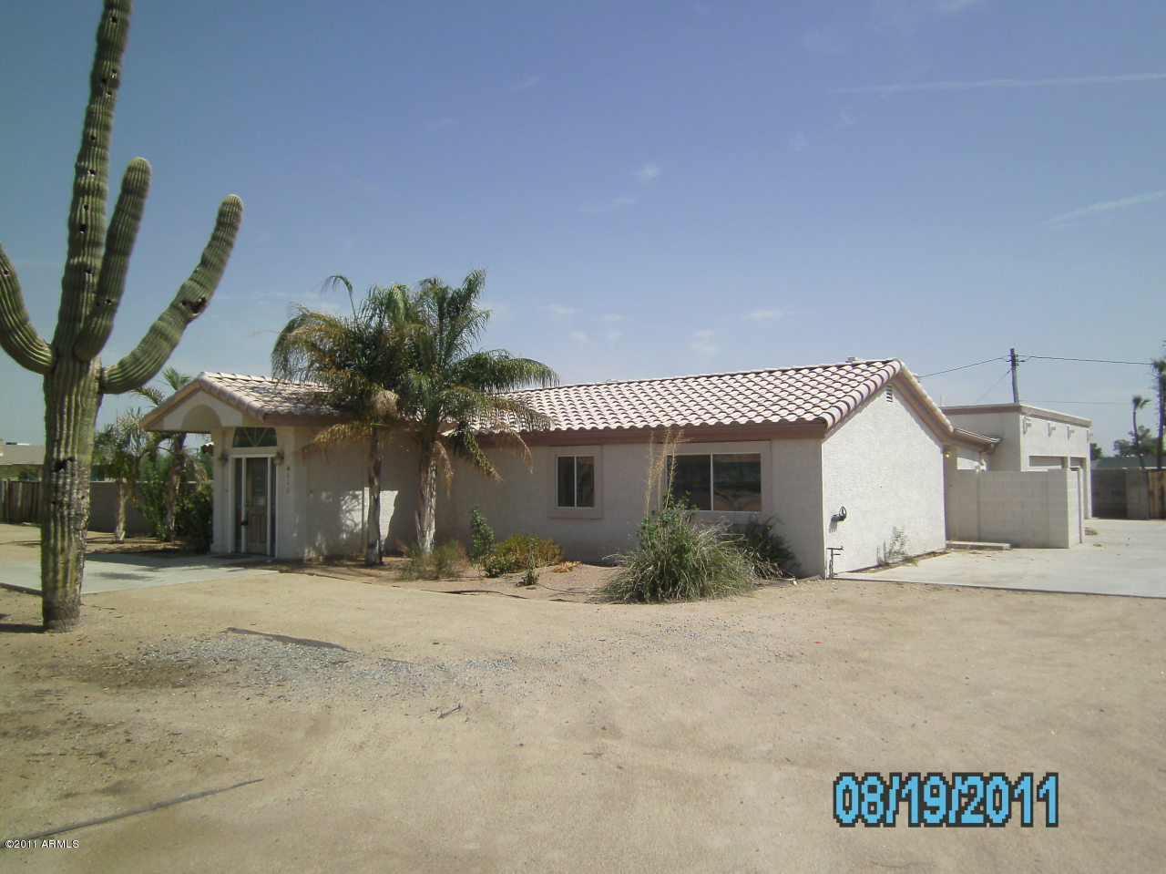 4111 East Phelps Road Phoenix, AZ 85032 - Photo 4 of 32 Front