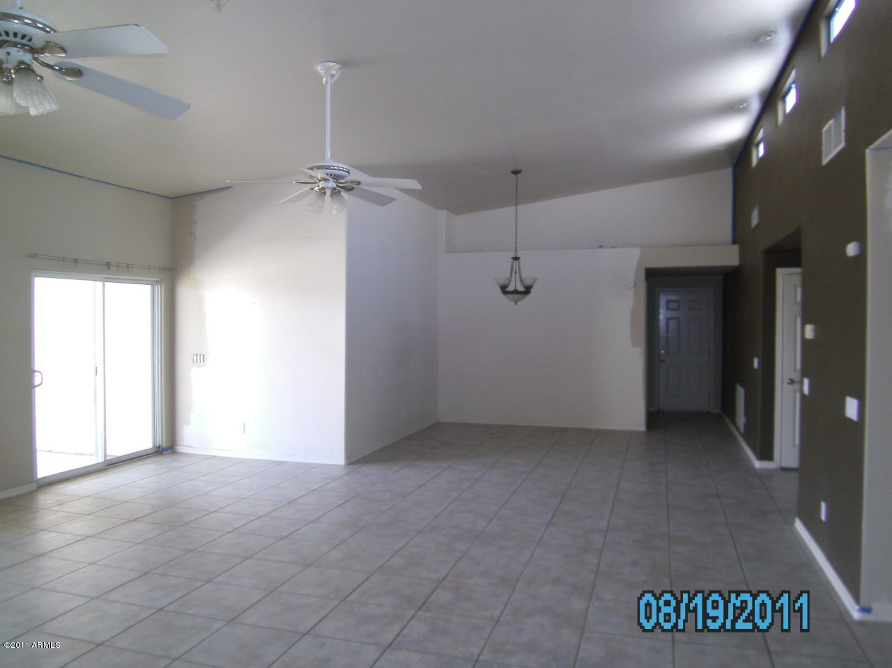 4111 East Phelps Road Phoenix, AZ 85032 - Photo 9 of 32 Great Room & Dining