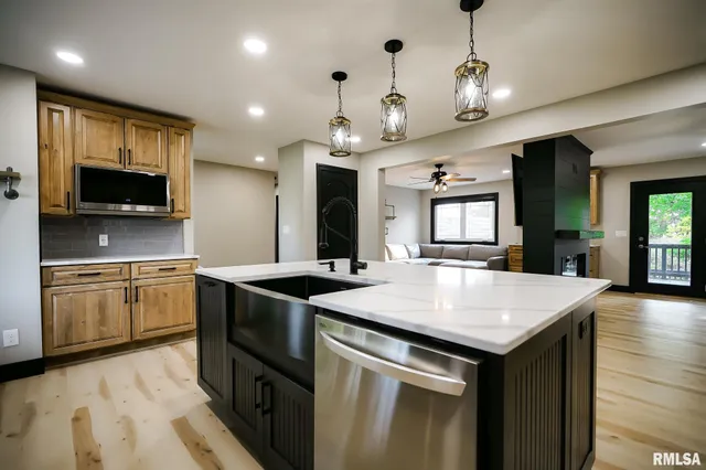 $479,900 | 9825 North Route 91, Peoria, IL 61614