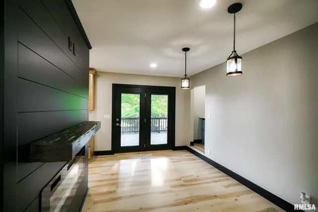 $479,900 | 9825 North Route 91, Peoria, IL 61614