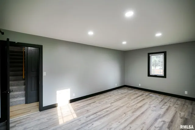 $479,900 | 9825 North Route 91, Peoria, IL 61614