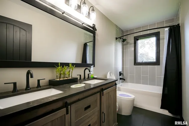 $479,900 | 9825 North Route 91, Peoria, IL 61614