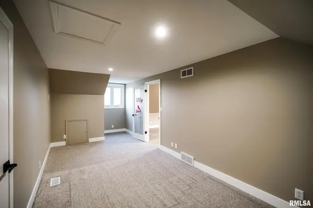 $479,900 | 9825 North Route 91, Peoria, IL 61614