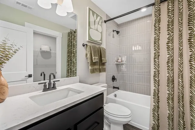 $1,249,990 | 6001 Elliott Court, Arrington, TN 37014