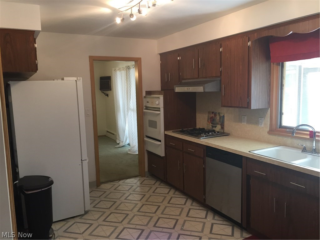 793 Trebisky Road Cleveland, OH 44143 - Photo 17 of 29 Gallery Image 17