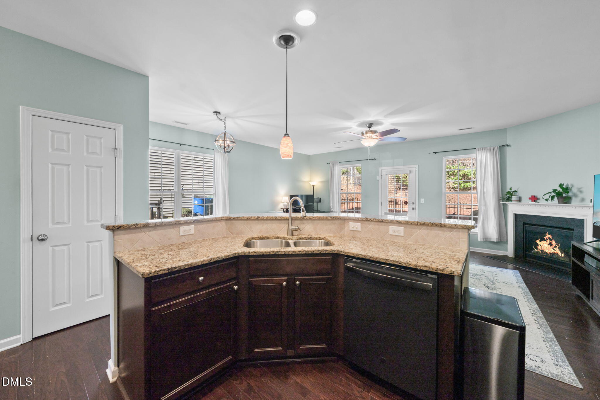 908 Consortium Drive Raleigh, NC 27603 - Photo 11 of 47 11-web-or-mls-untitled-17