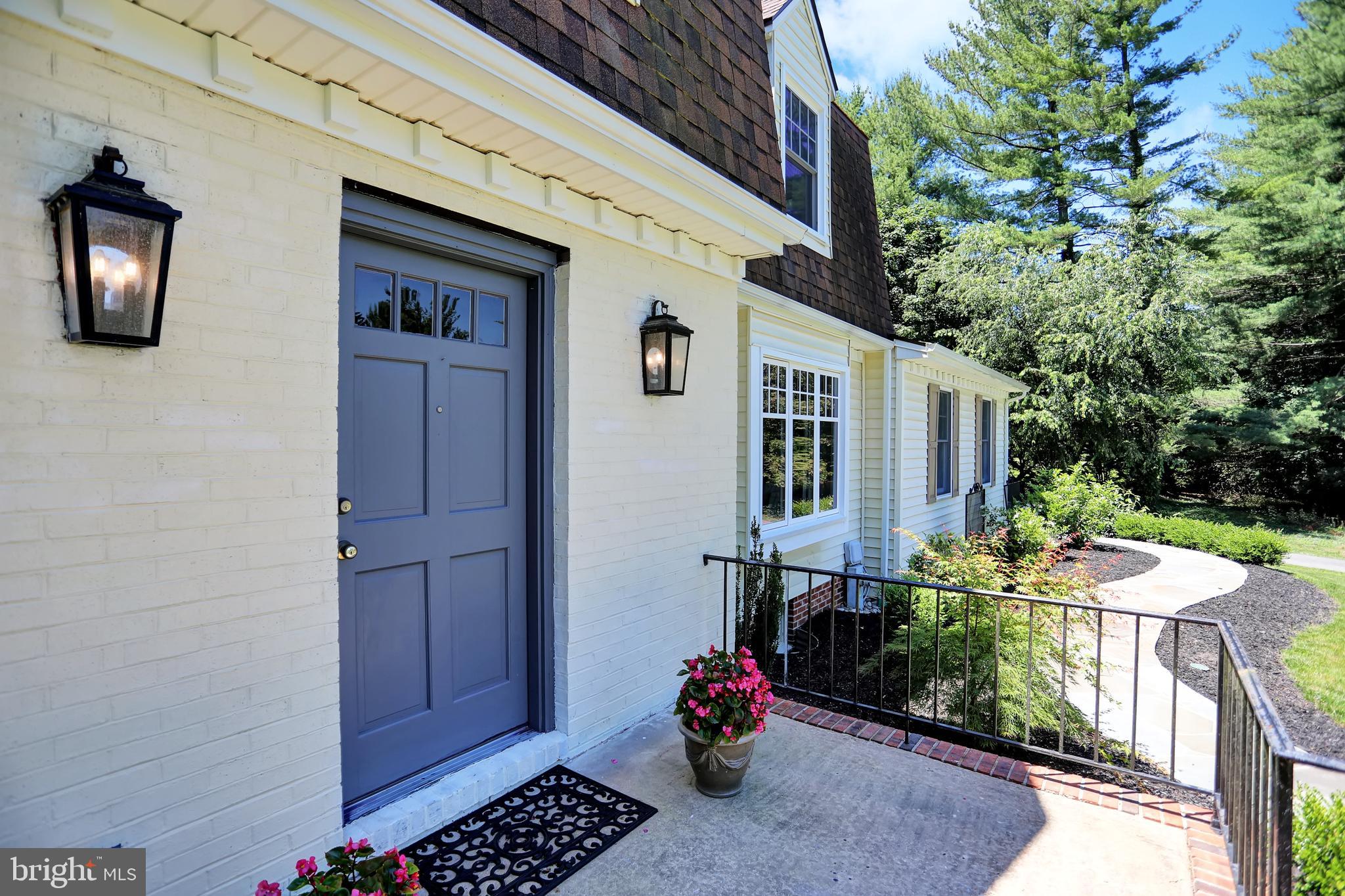 1813 Thornton Ridge Road Baltimore, MD 21204 - Photo 4 of 42