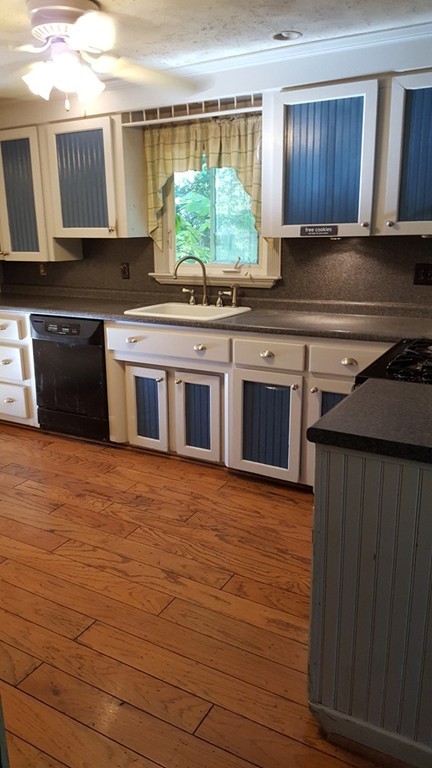 2 Farnham Road Georgetown, MA 01833 - Photo 3 of 6 Gallery Image 3