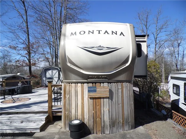 $49,900 | 184 Club House Drive, Ennice, NC 28623